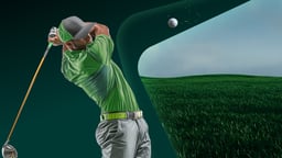 Golfista golpeando una bola de golf.